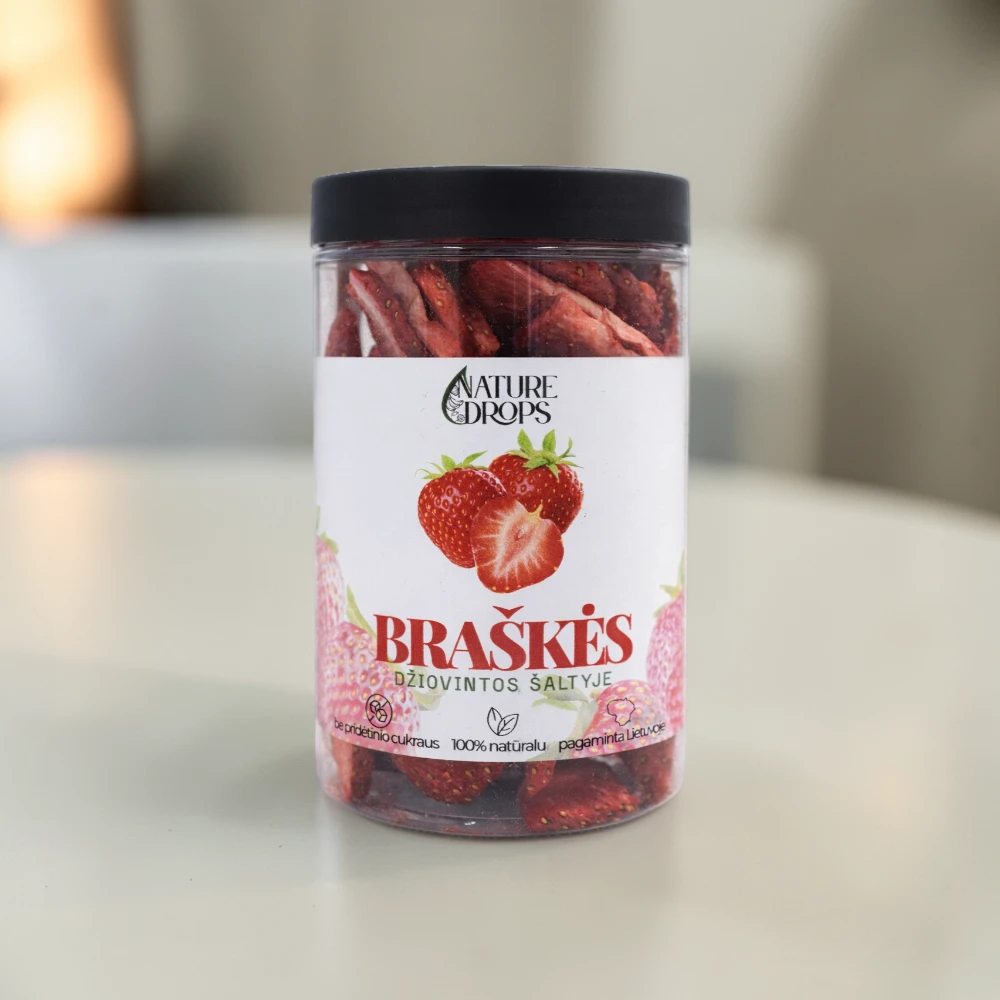 Liofilizuotos braškės Nature Drops pakuotėje – sveikas uogų užkandis